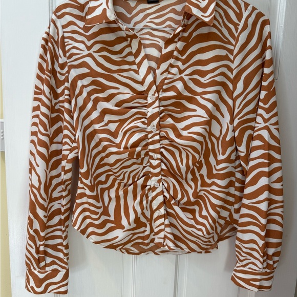 Sanctuary Zebra Print Blouse - Brown and White - Picture 2 of 2